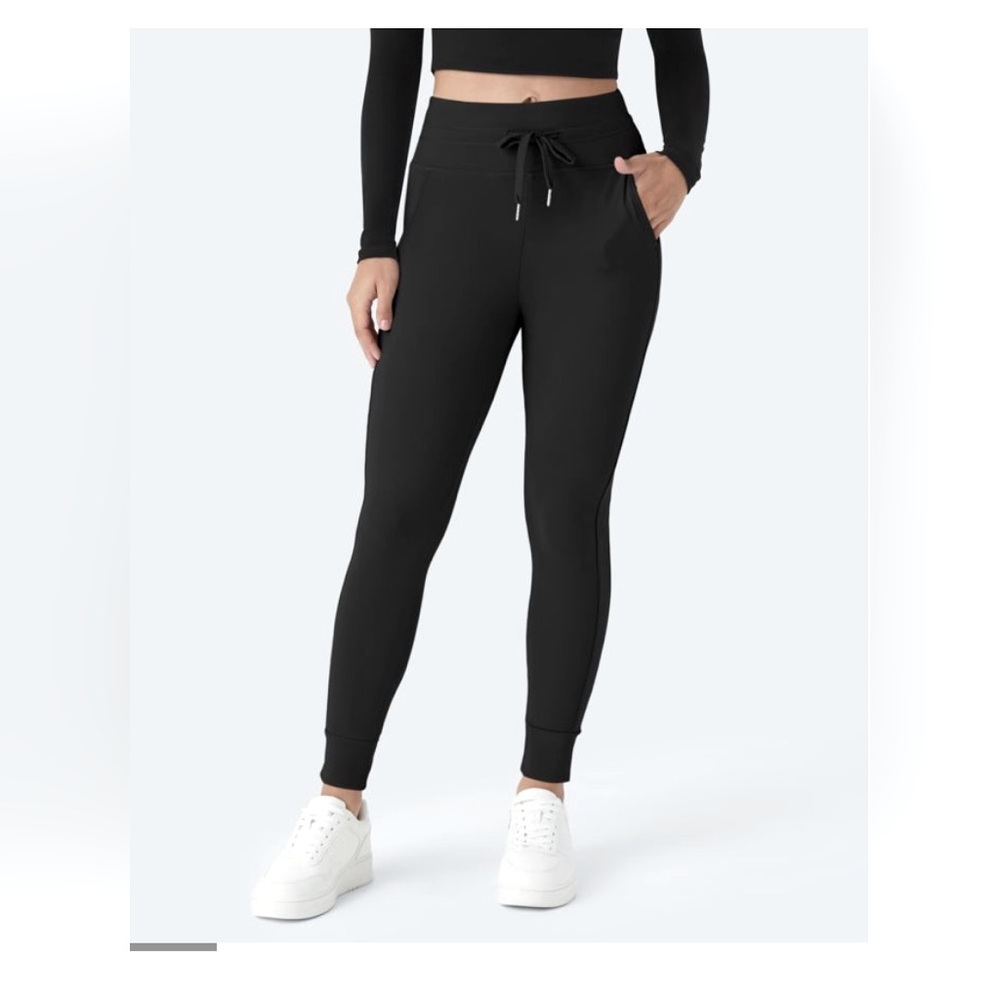Halara SoftlyZero Black 4-Way Stretch Breathable Jogger Pants Women's XS